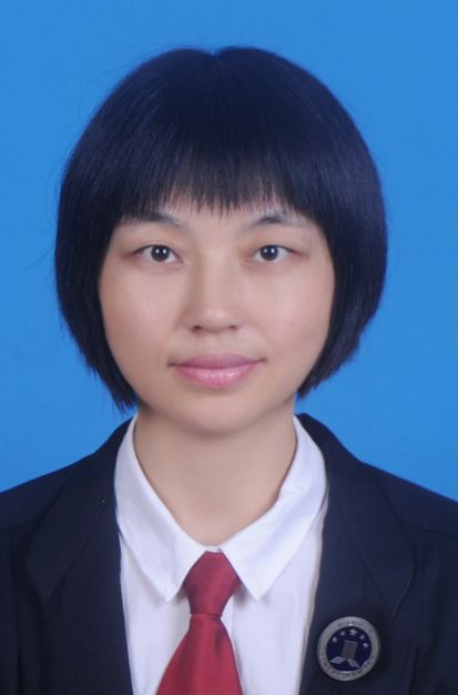李厚霞